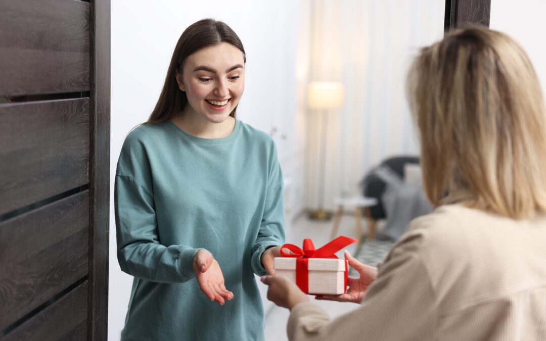 personalized housewarming gifts